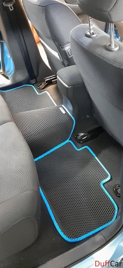 Автомобильные коврики Nissan Leaf I (ZE0) (2010 - 2017)